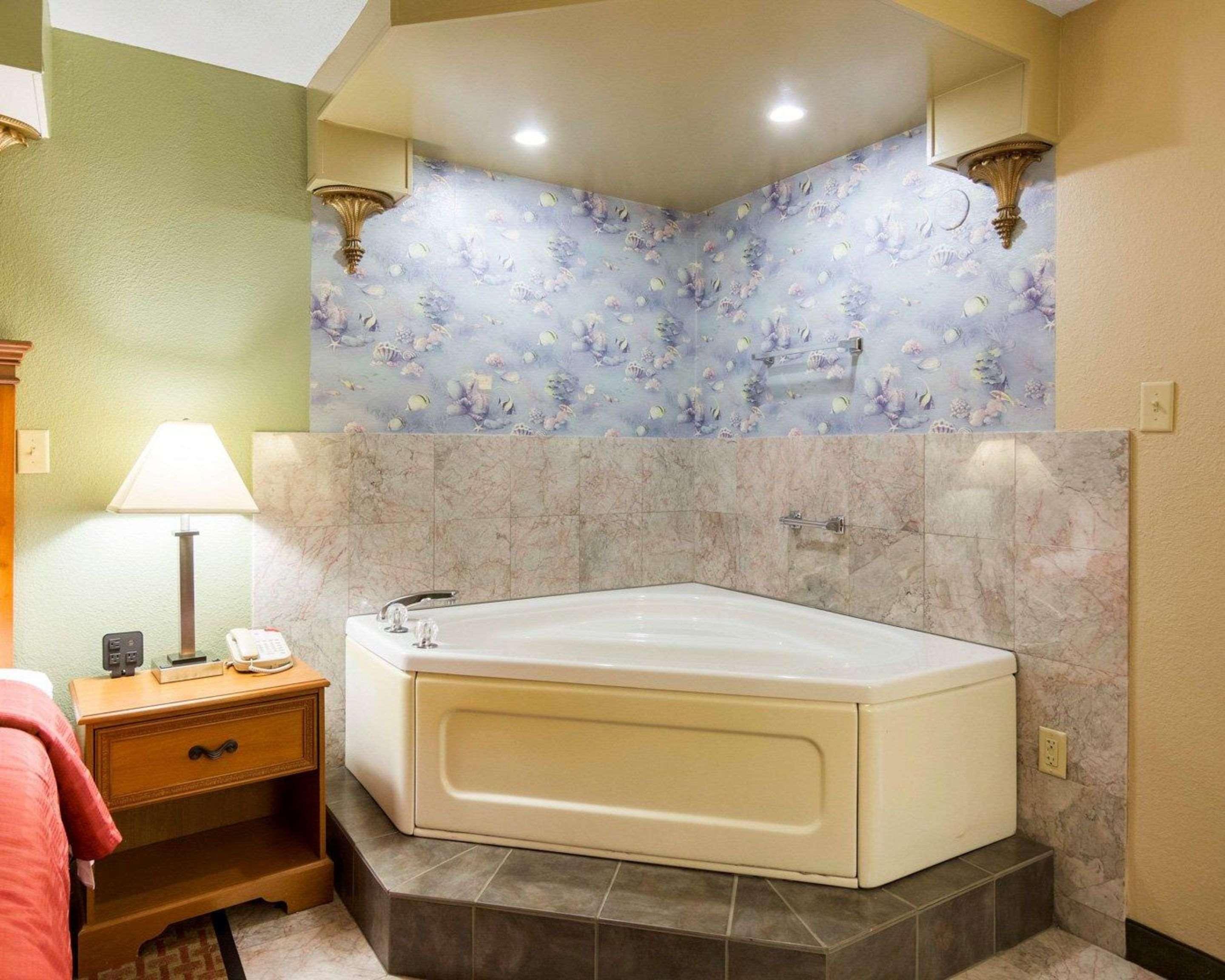 Quality Inn South Hill I-85 Экстерьер фото