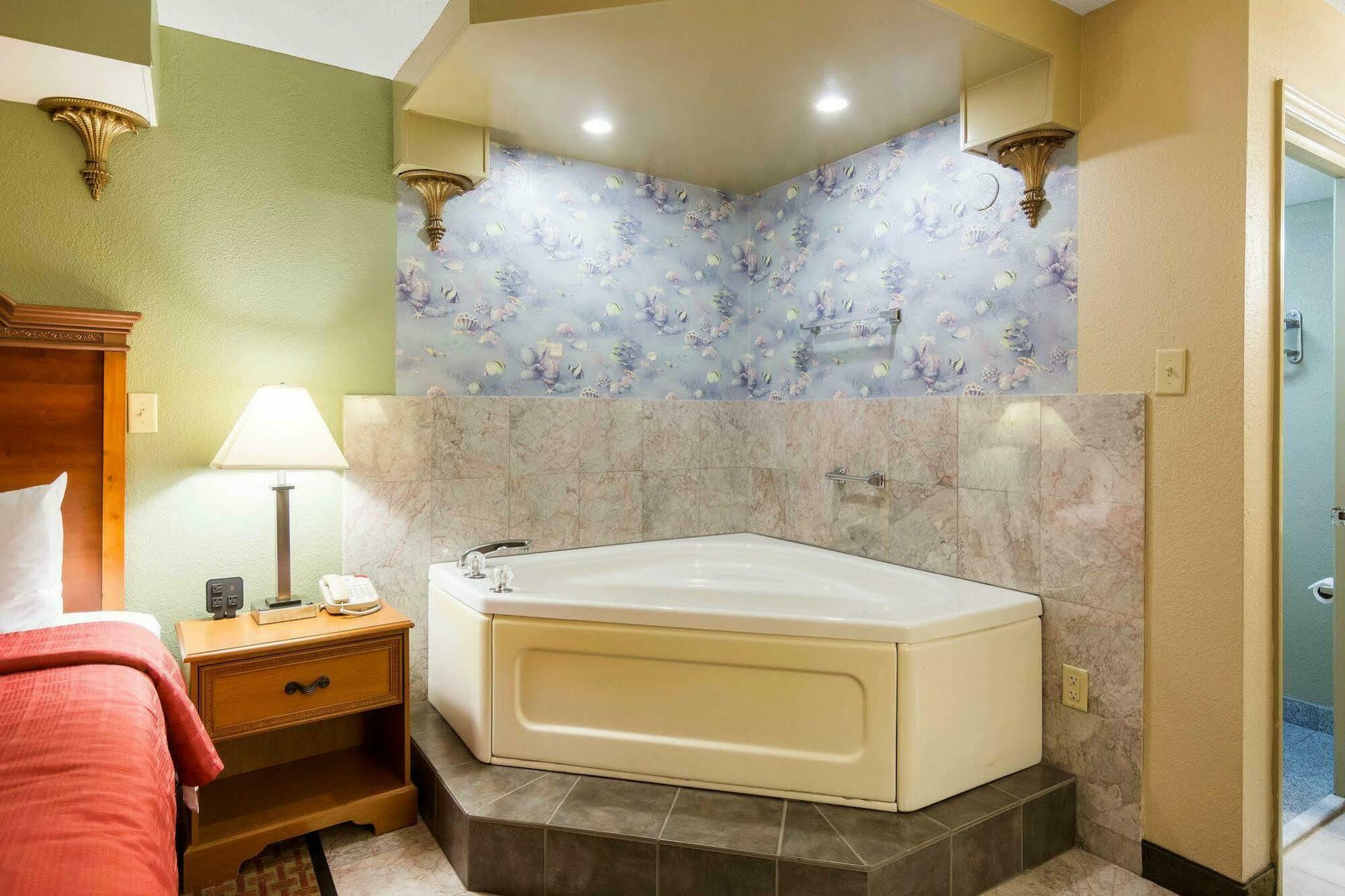 Quality Inn South Hill I-85 Экстерьер фото
