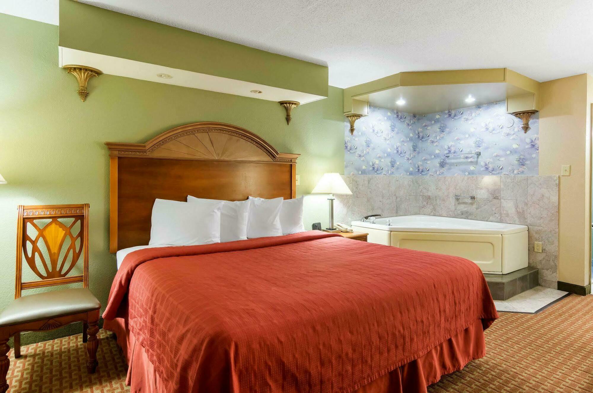 Quality Inn South Hill I-85 Экстерьер фото