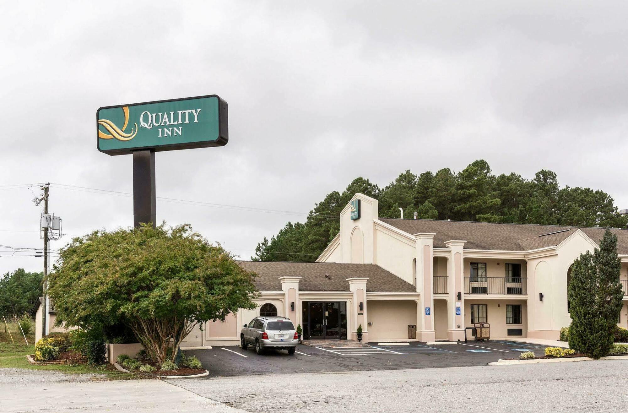 Quality Inn South Hill I-85 Экстерьер фото